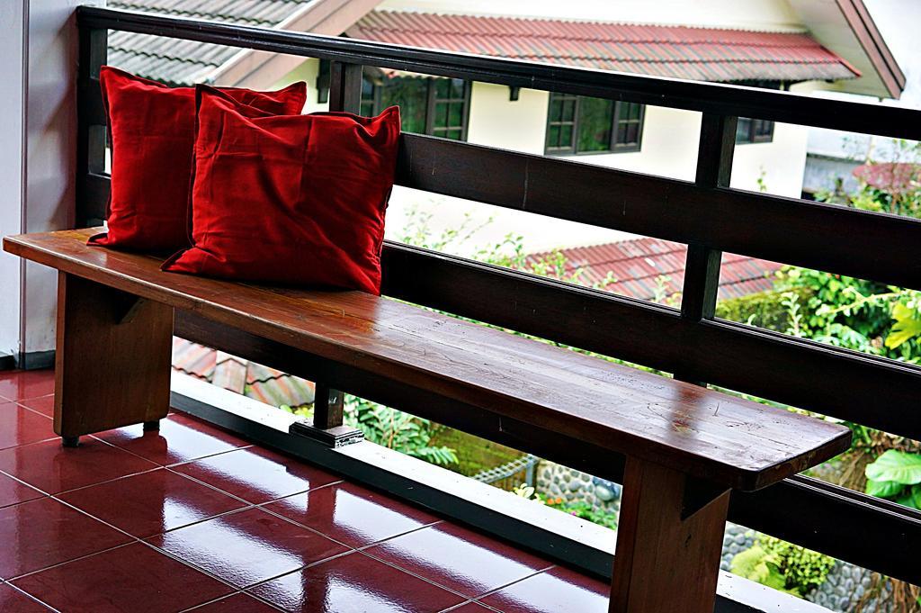 Holidayhome Alam Cipanas ปุนจัก ภายนอก รูปภาพ