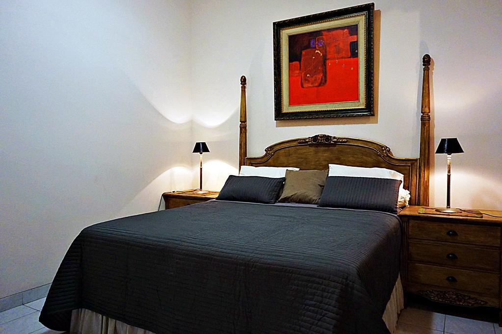 Holidayhome Alam Cipanas ปุนจัก ภายนอก รูปภาพ