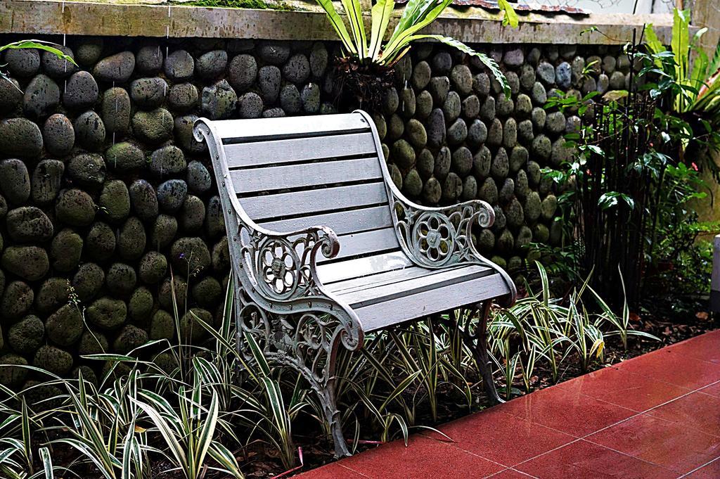 Holidayhome Alam Cipanas ปุนจัก ภายนอก รูปภาพ