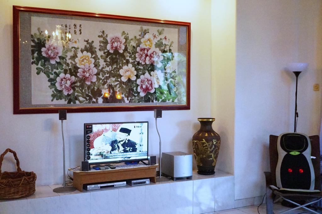 Holidayhome Alam Cipanas ปุนจัก ภายนอก รูปภาพ